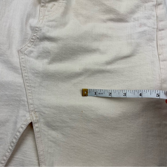 MOTHER The Tomcat slide mini fray skirt - Picture 9 of 11